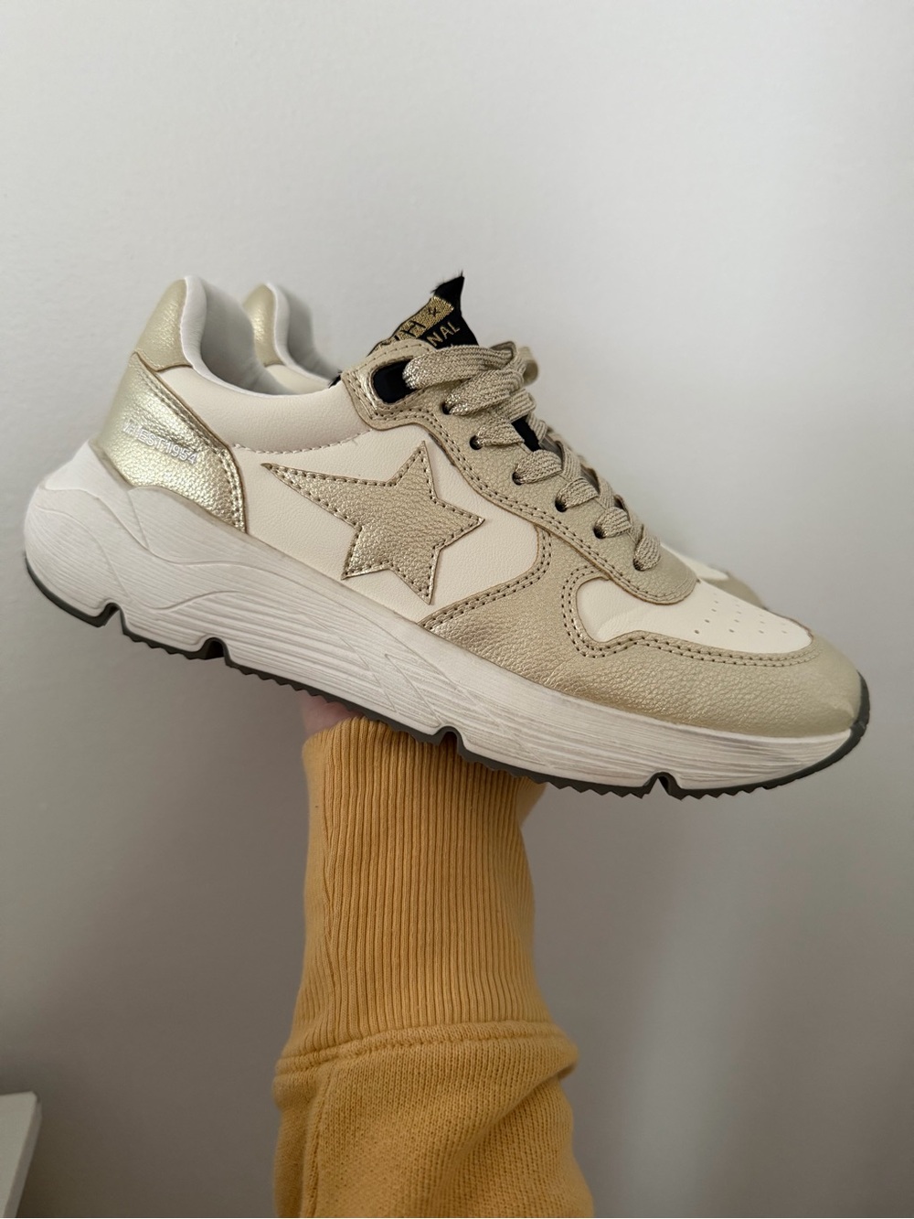 Vintage Havana Cream & Gold Star Platform Sneakers
